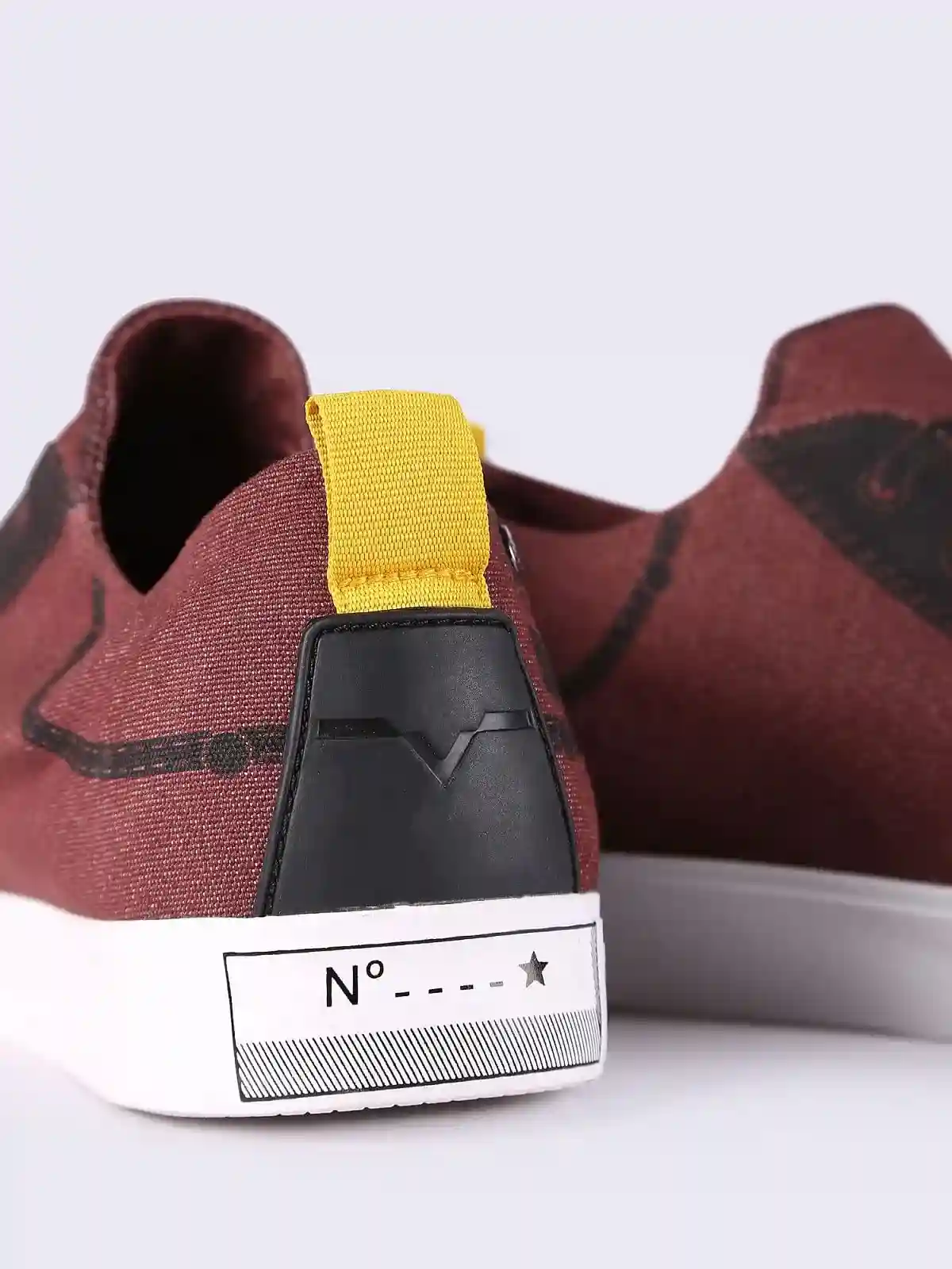Red Imaginee S-Imaginee Low Sneakers