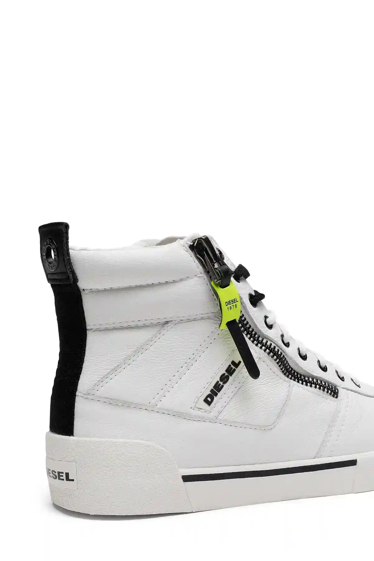 White S-Dvelows-High-top sneakers in panelled suede