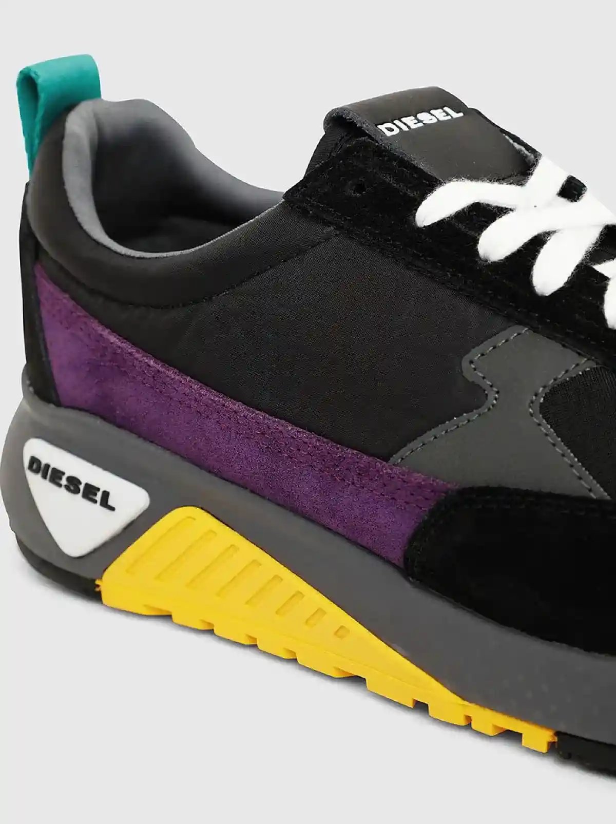 Black Low-top sneakers with suede panels