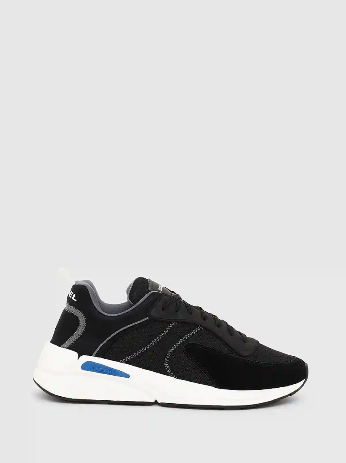 Black Sneakers in mesh and suede
