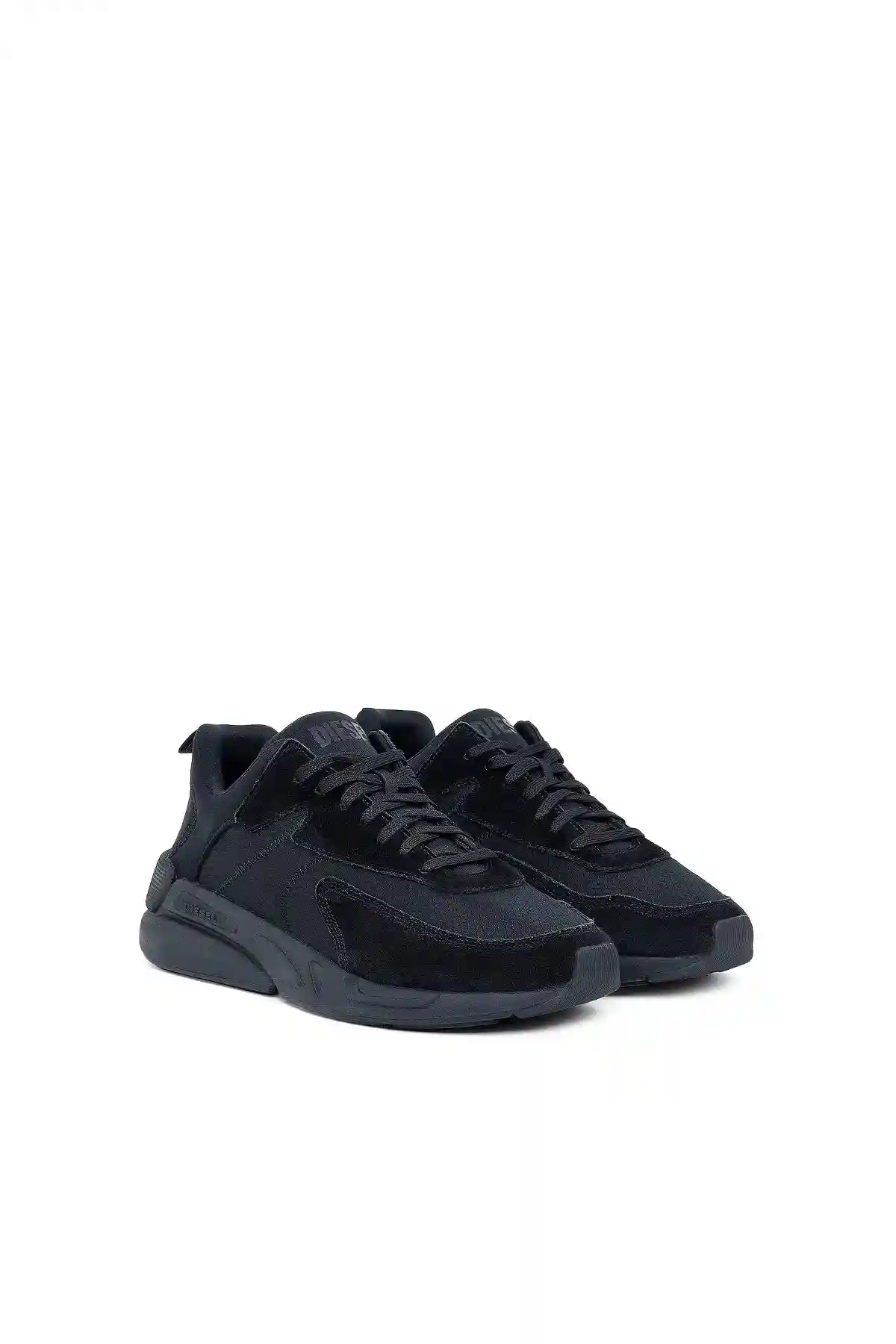 Black Sneakers in ripstop and suede