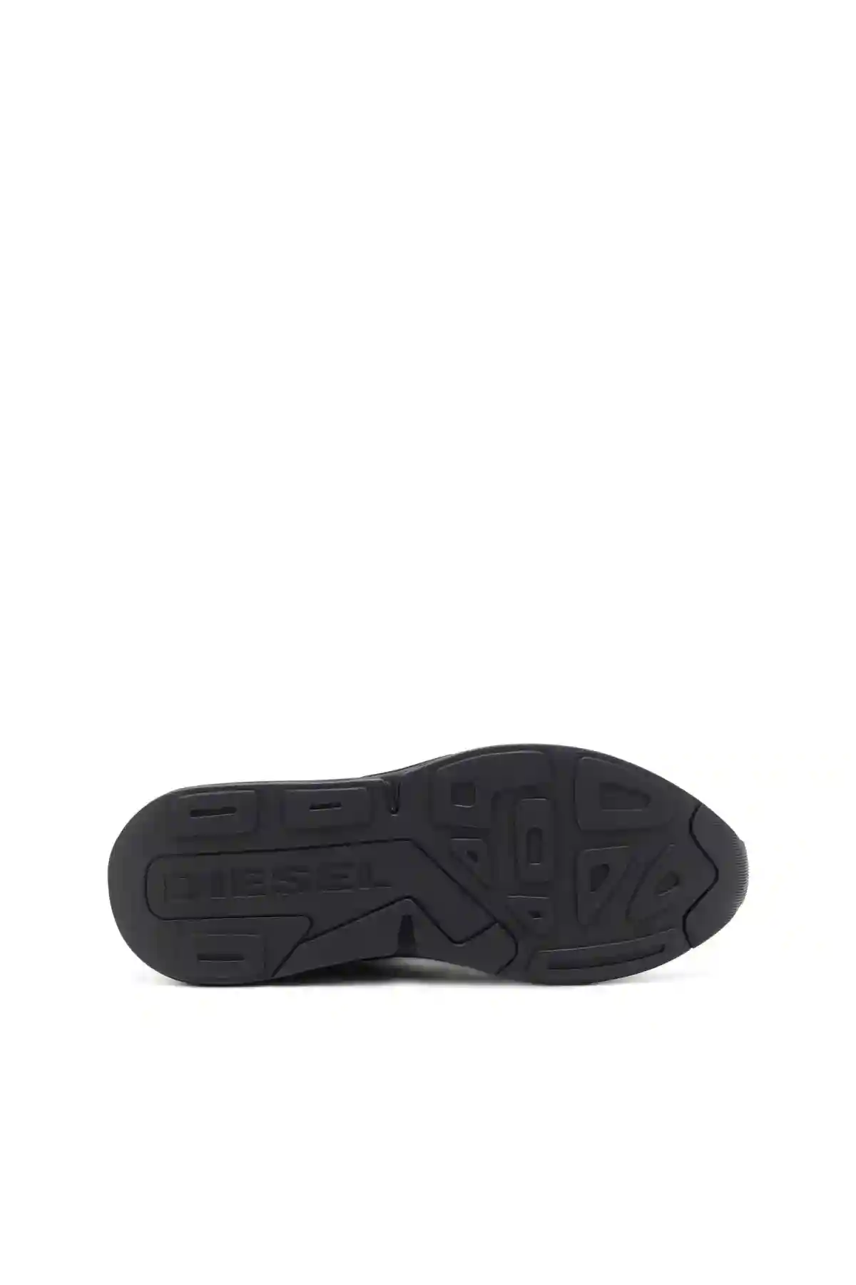 Black S-Serendipity Light-Low-top sneakers in action leather