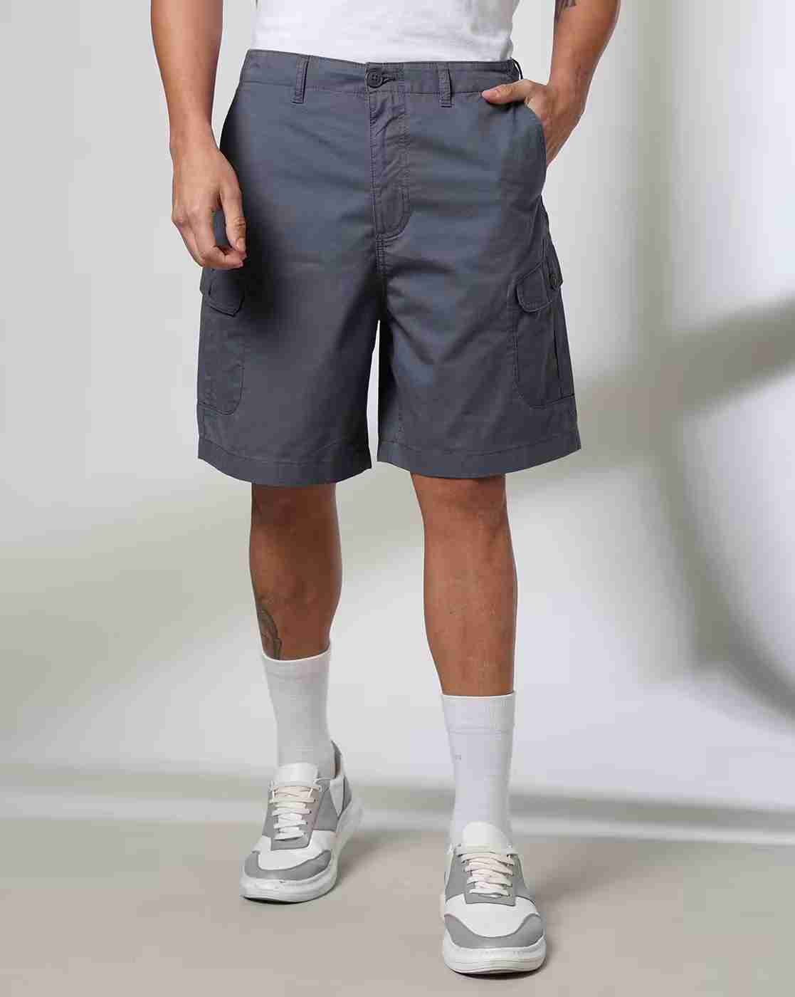 Men Slim Fit Cargo Shorts with Insert Pockets