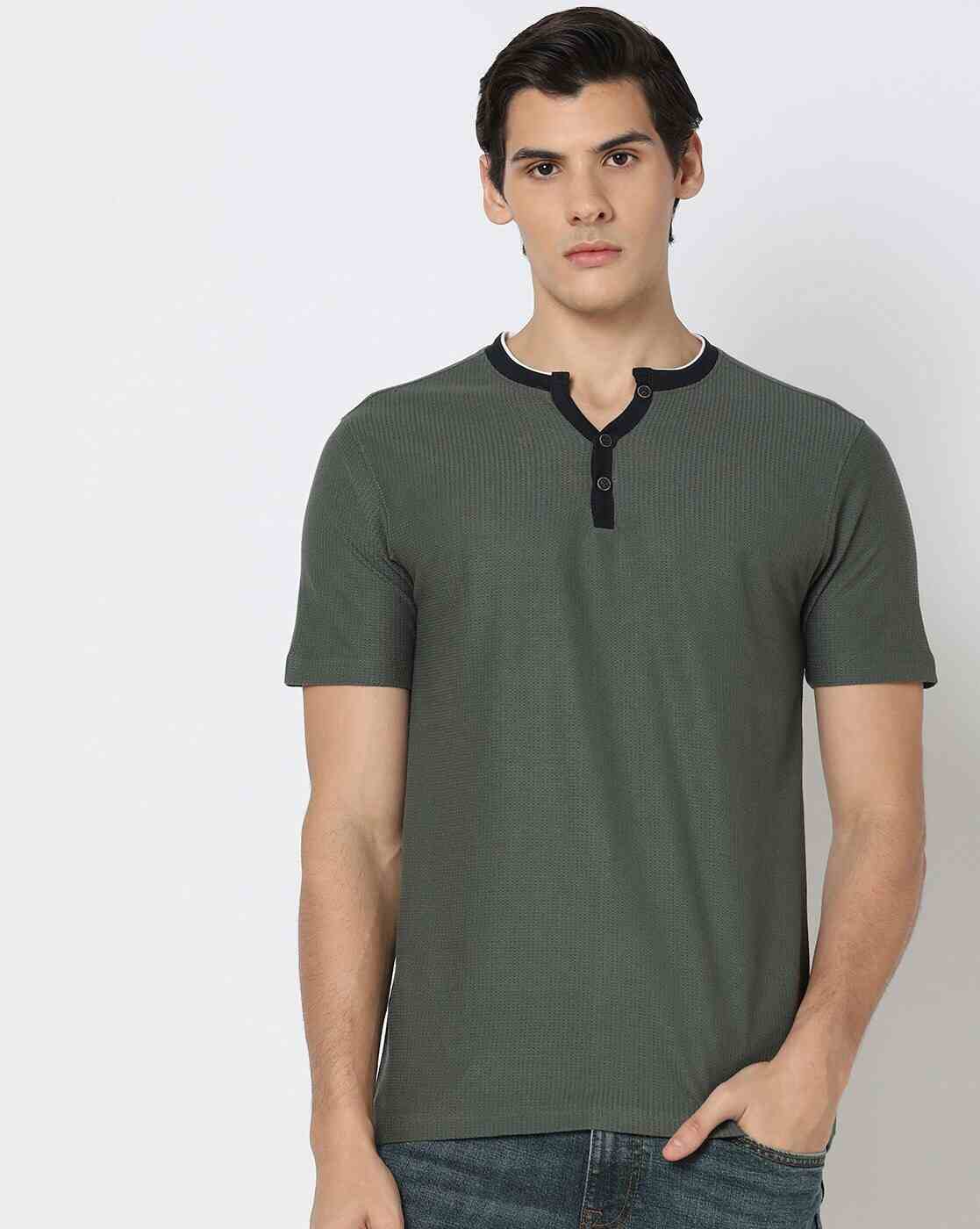 DNMX | Men Self-Stripe Slim Fit Henley-Neck T-Shirt|3