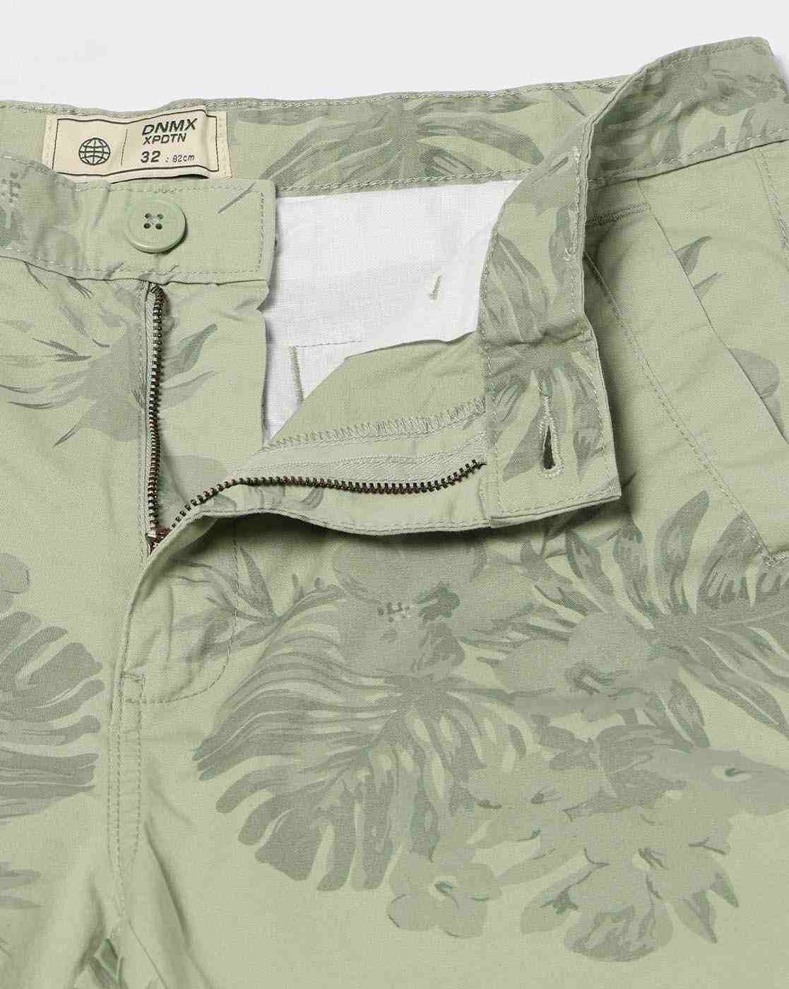 DNMX | Men Floral Print Slim Fit Shorts|4