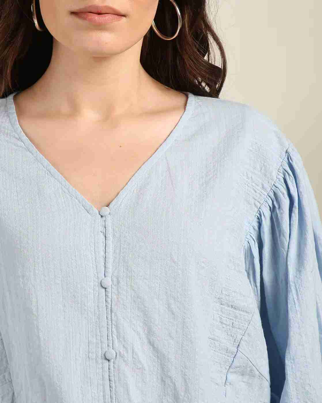 DNMX | Women Crinkled Relaxed Fit V-Neck Top|3