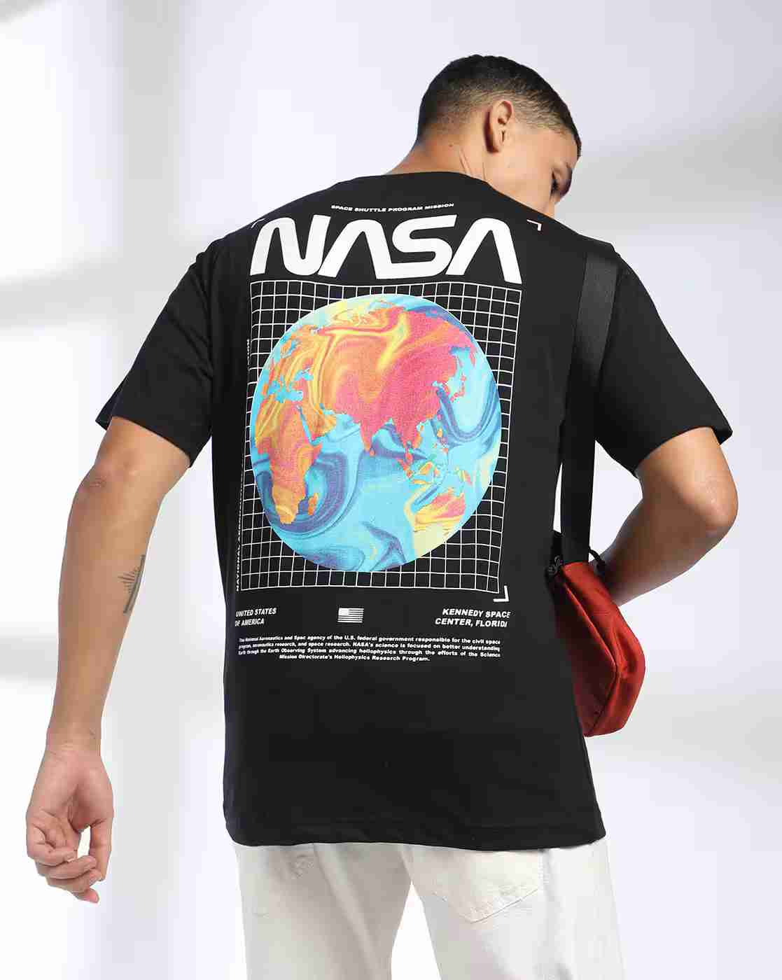 DNMX | Men Printed Slim Fit Crew-Neck T-Shirt|4