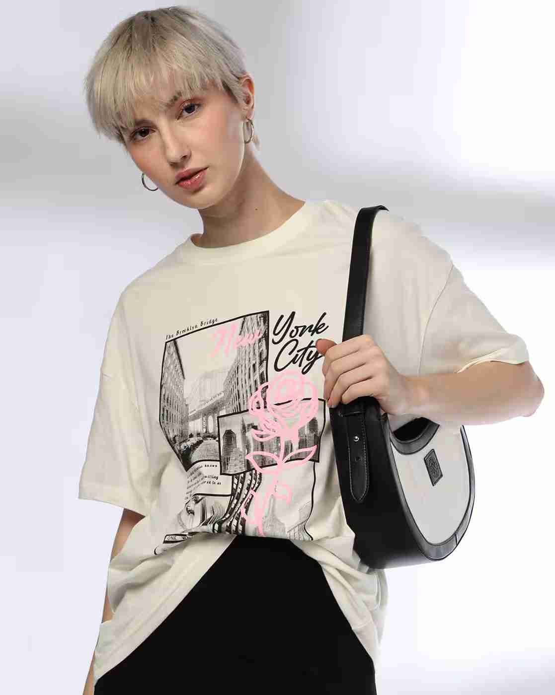 DNMX | Women Graphic Print Oversized Crew-Neck T-Shirt|0