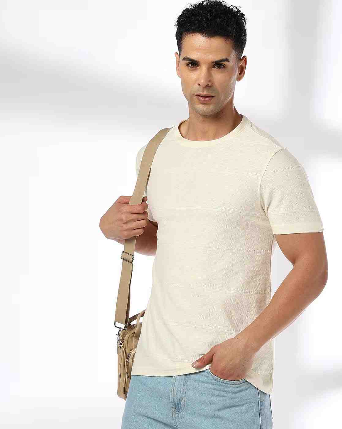 Men Striped Relaxed Fit Crew-Neck T-Shirt