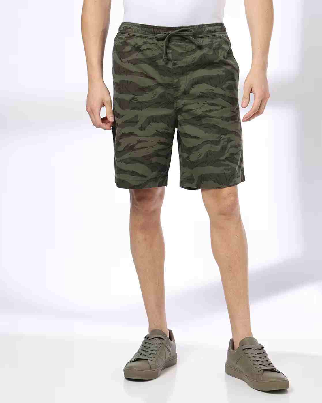 DNMX | Men Camouflage Print Regular Fit City Shorts|0