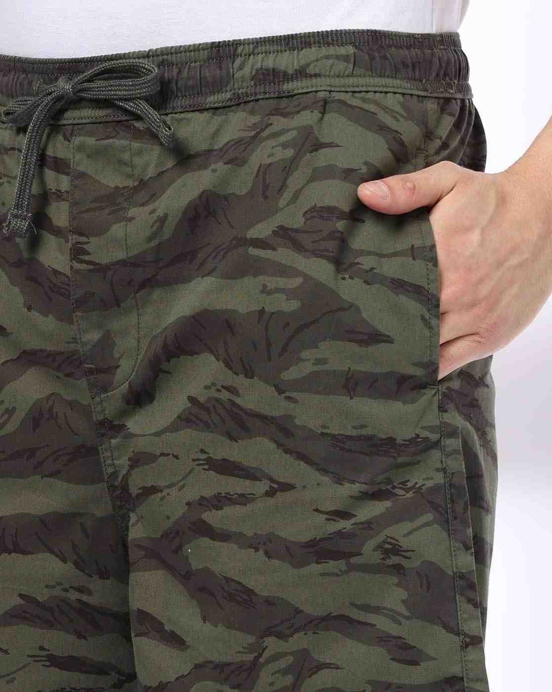DNMX | Men Camouflage Print Regular Fit City Shorts|3