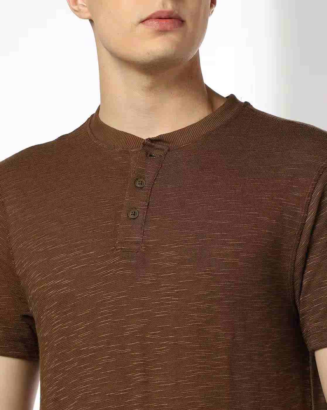 DNMX | Men Heathered Regular Fit Henley T-Shirt|3