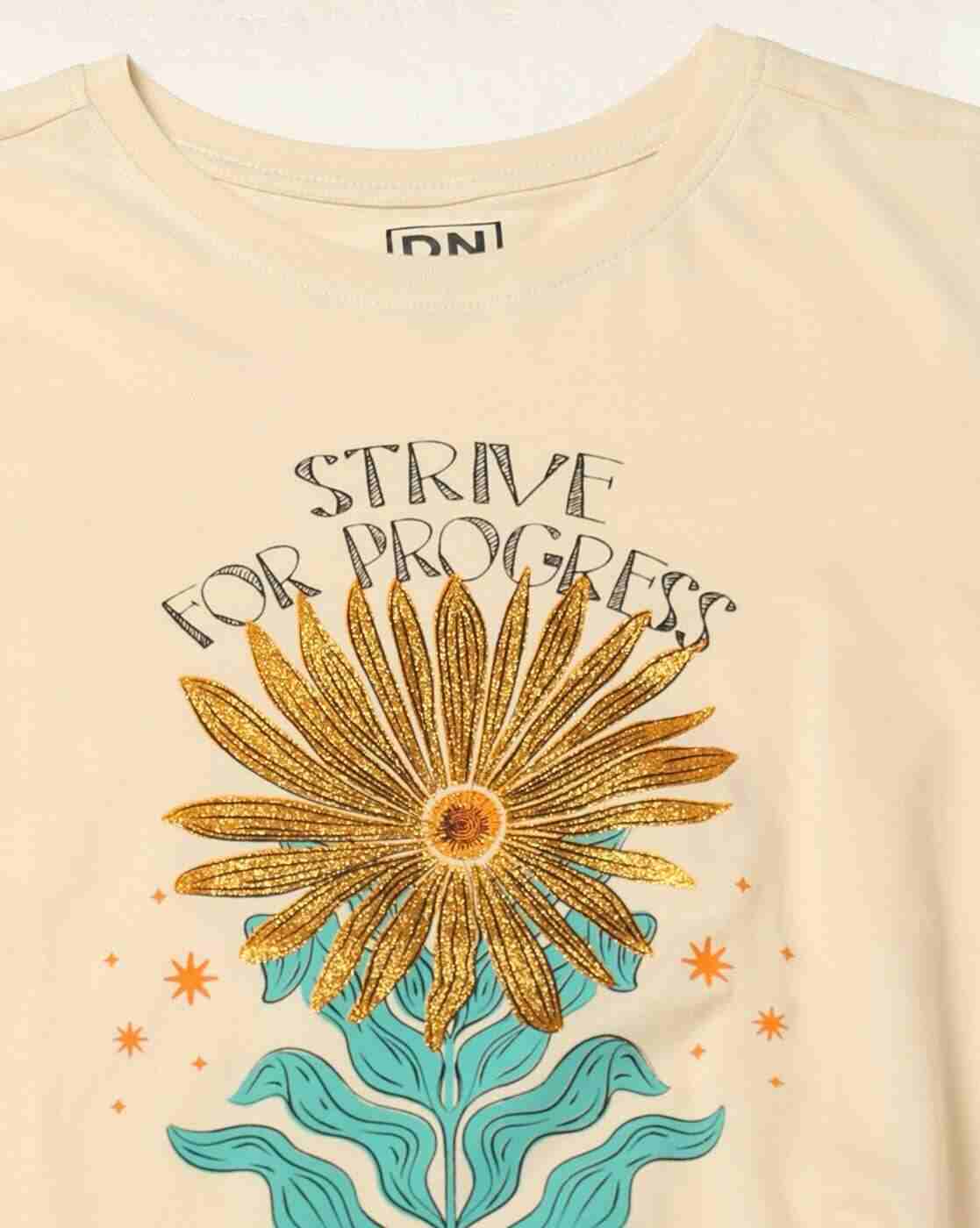 DNMX | Women Destiny Regular Fit Crop T-Shirt|4