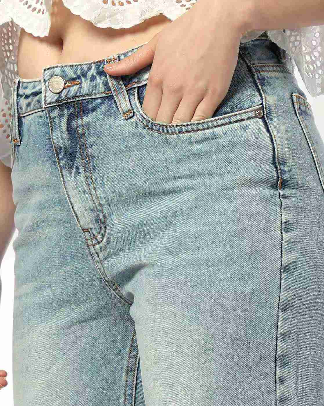 DNMX | Women Lightly Washed Boocut Jeans|3