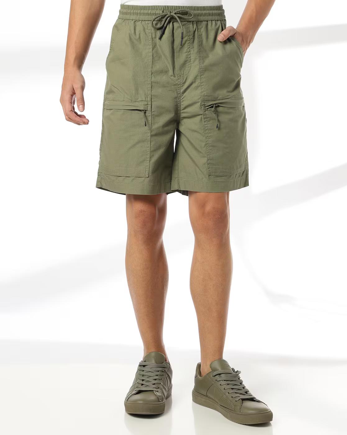 Men Mid-Rise Ripstop Shorts