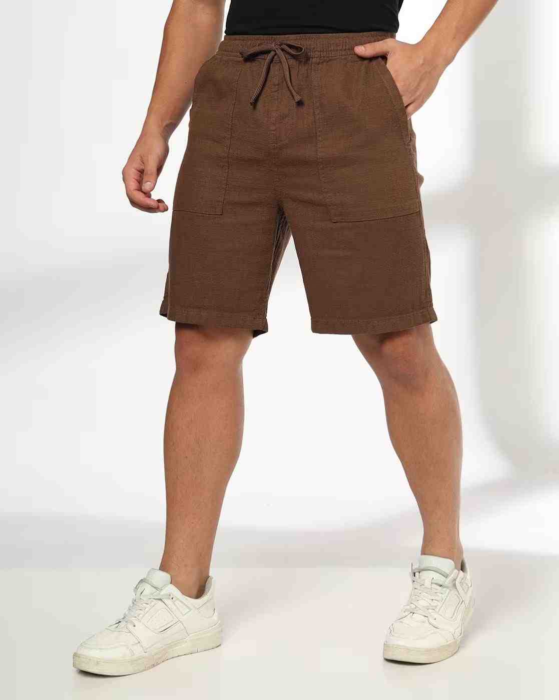 Men Regular Fit Shorts with Insert Pockets