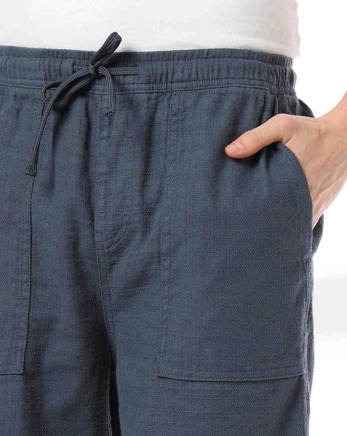 DNMX | Men Regular Fit Knit Shorts with Insert Pockets|3