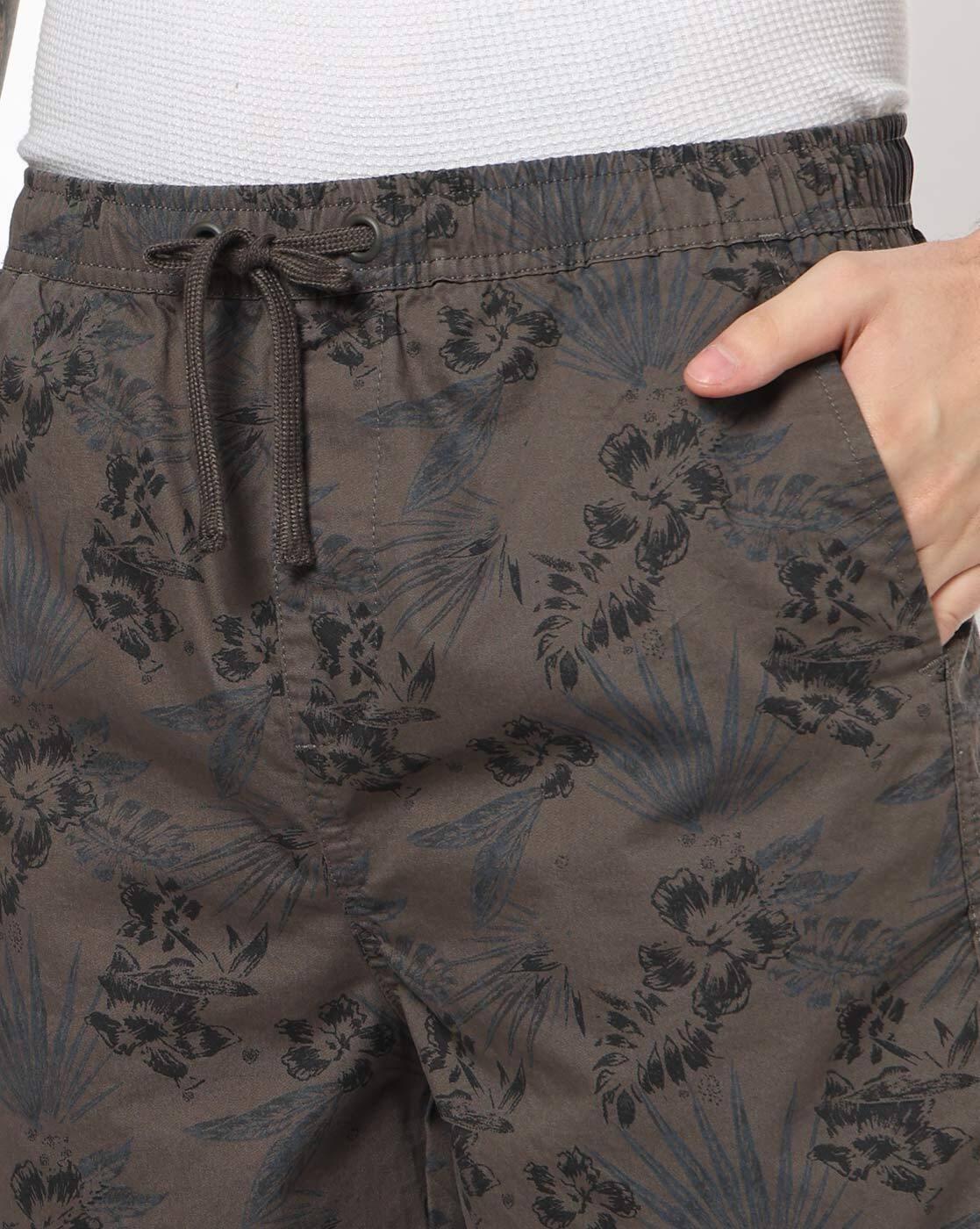 DNMX | Men Floral Print Slim Fit Shorts|3