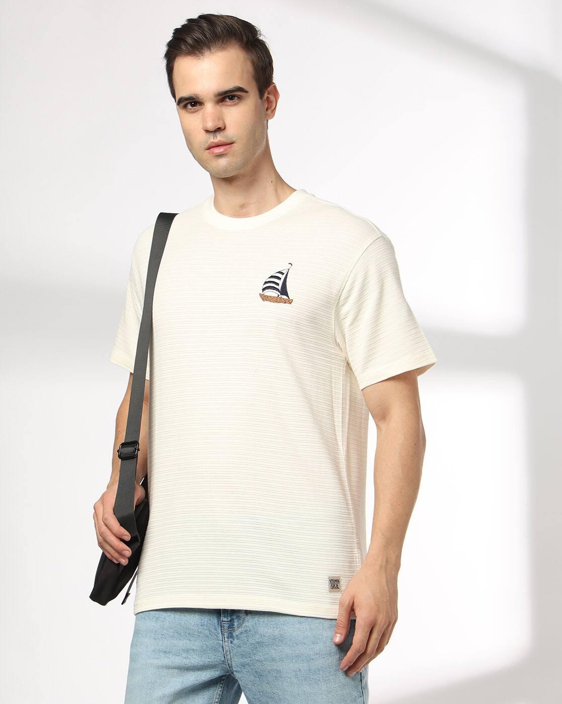 Men Striped Relaxed Fit Crew-Neck T-Shirt