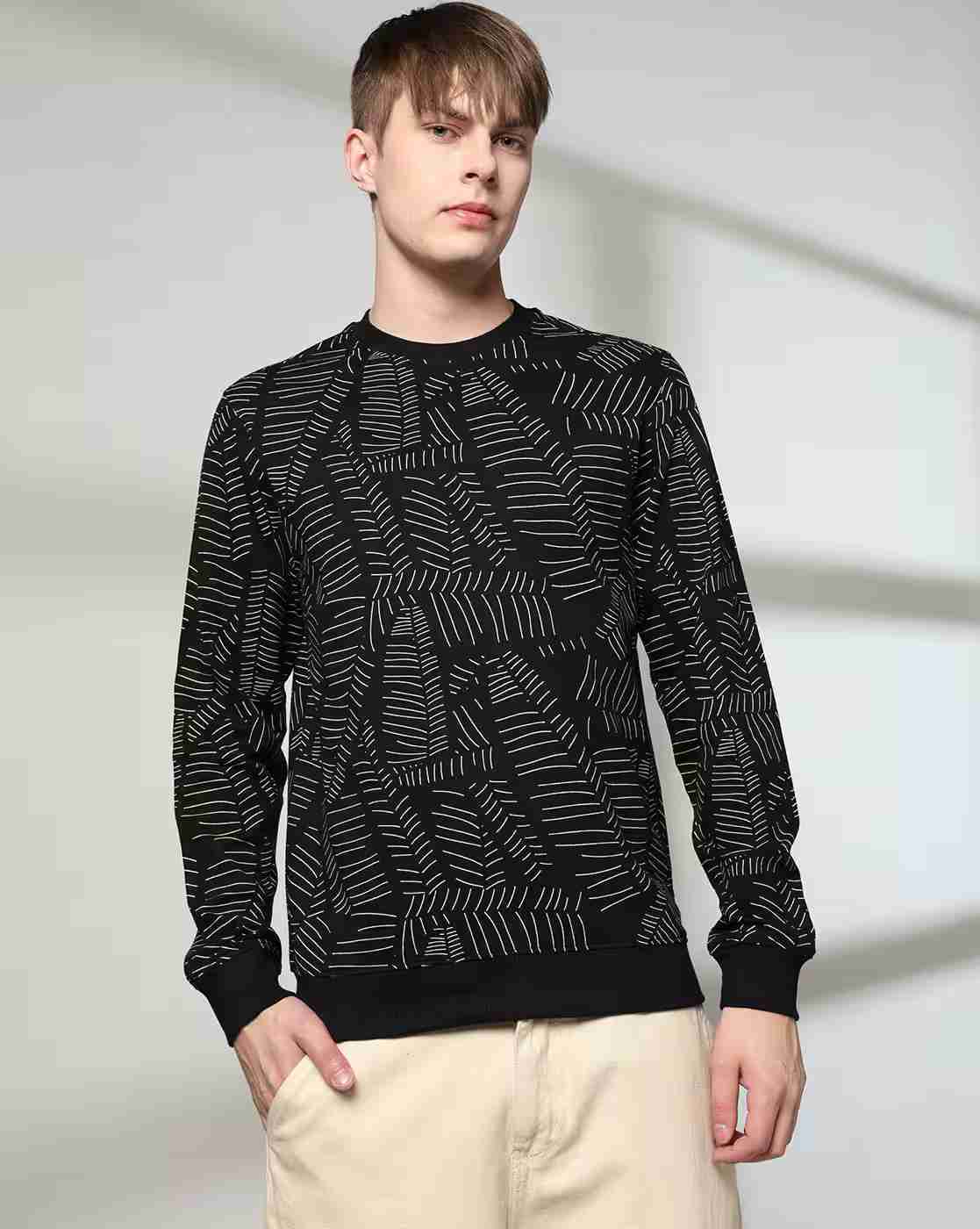 Men Leaf Print Regular Fit Sweatshirt