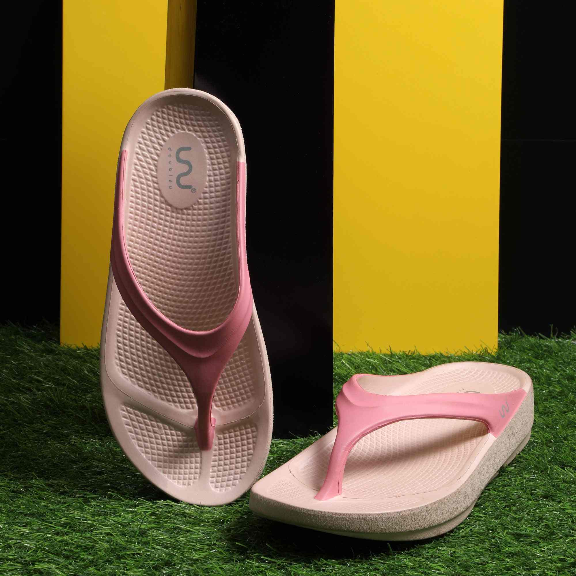 Women Casual Pink Flip Flops