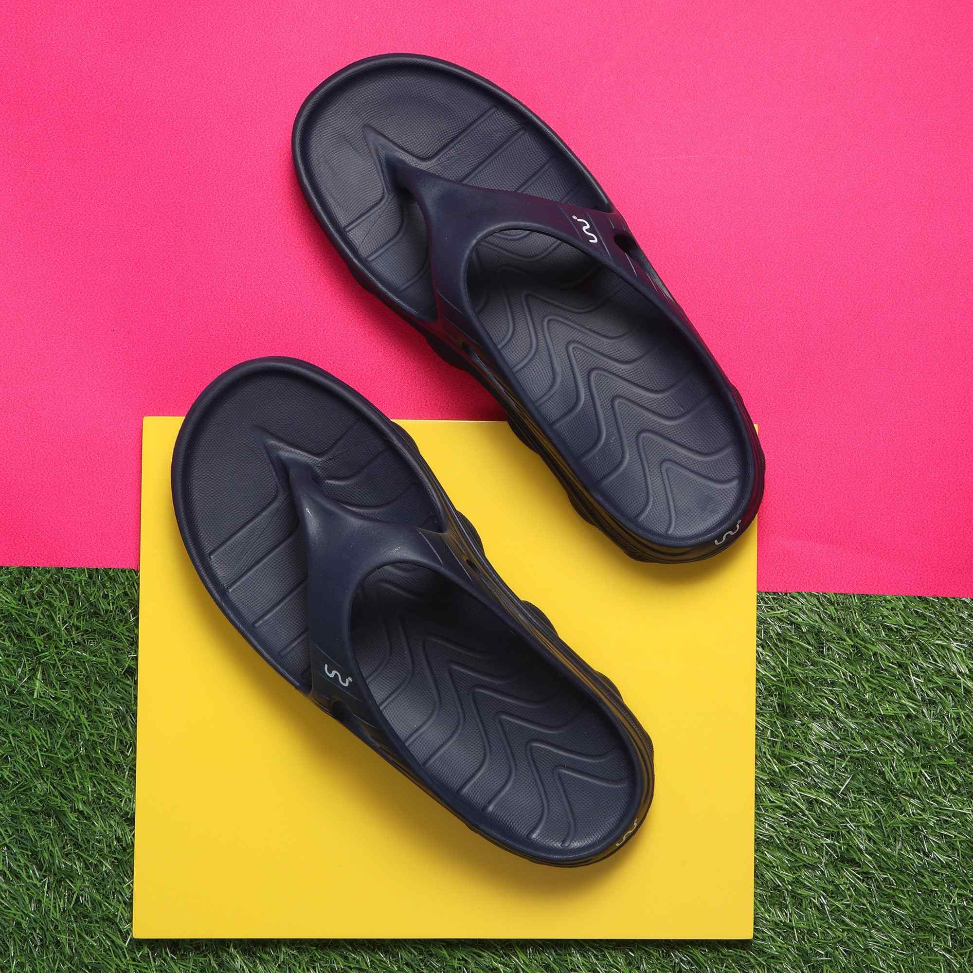 Men Casual Navy Blue Flipflop