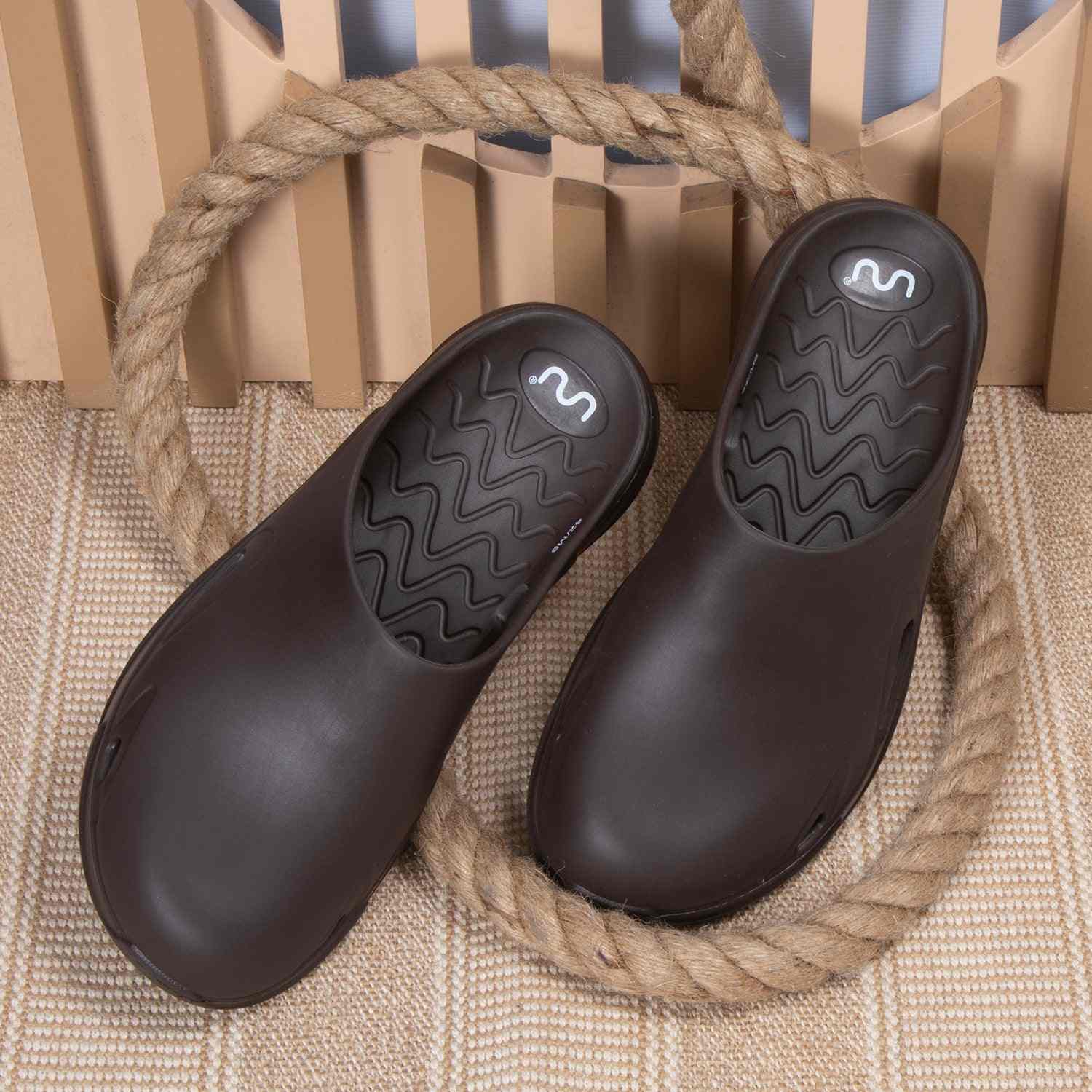 8152 C Brown Men Clog