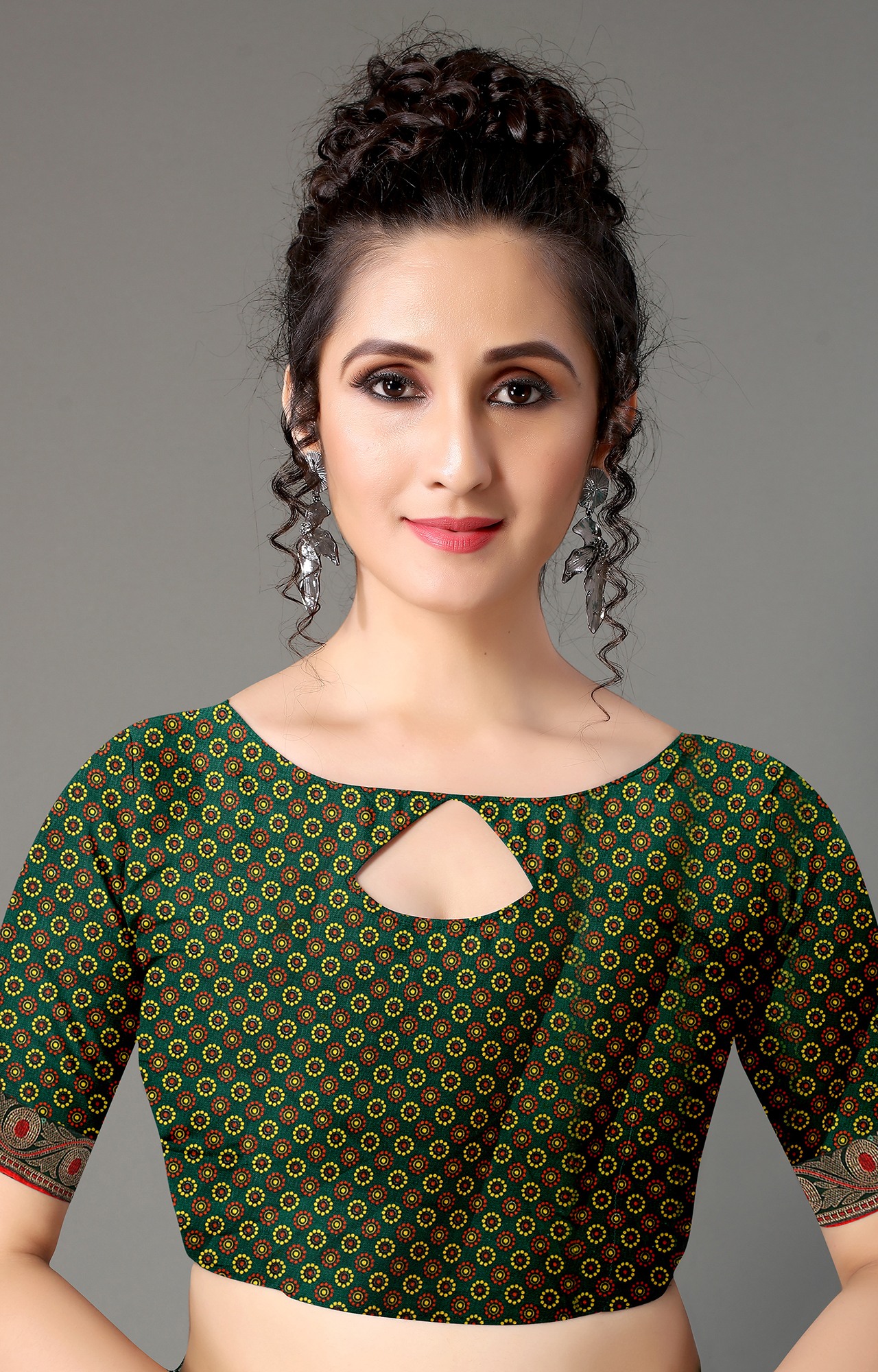 Women Dark Green Chiffon Printed Saree-S_L21SHUBHLABH31009SSR01