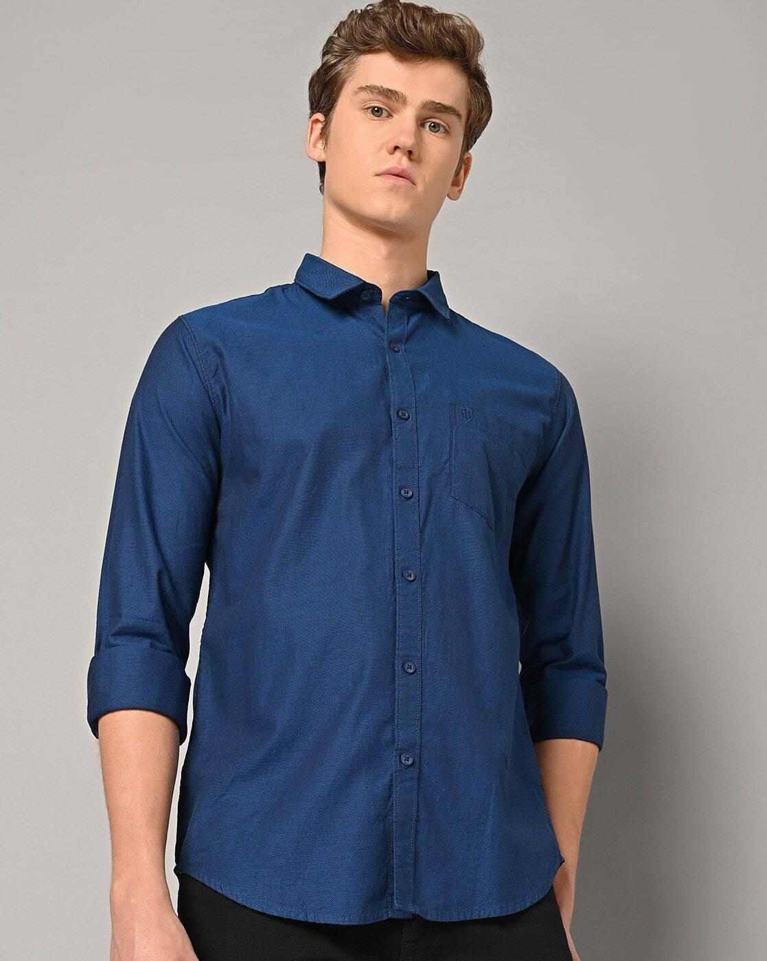 Men Slim Fit Shirt with Patch Pocket