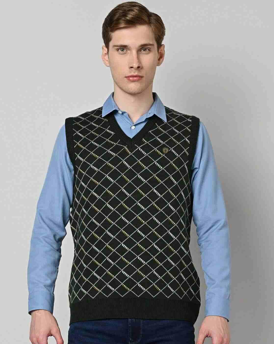 DUKE | Checked Knit V-Neck Sweater|1