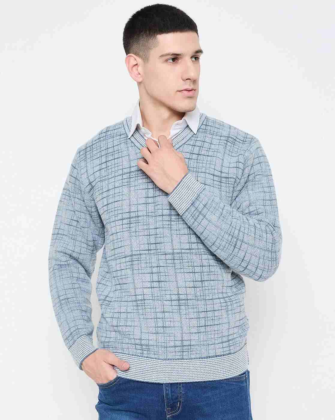 Men Checked Regular Fit V-Neck Sweater