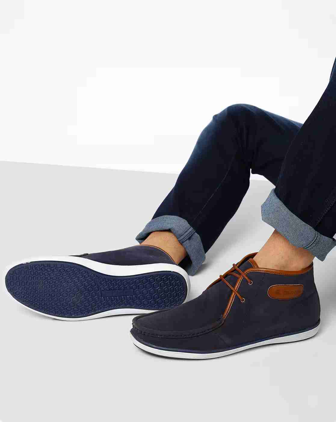 DUKE | Suede Apron-Toe Chukka Boots|0