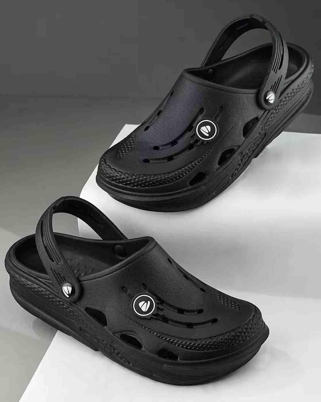 Men Perforated Sling-Back Clogs