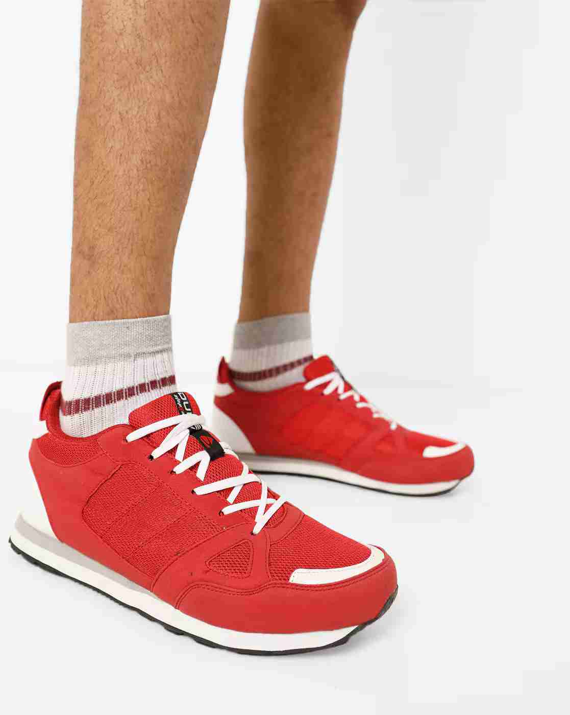 Colourblock Sports Shoes with Mesh Upper