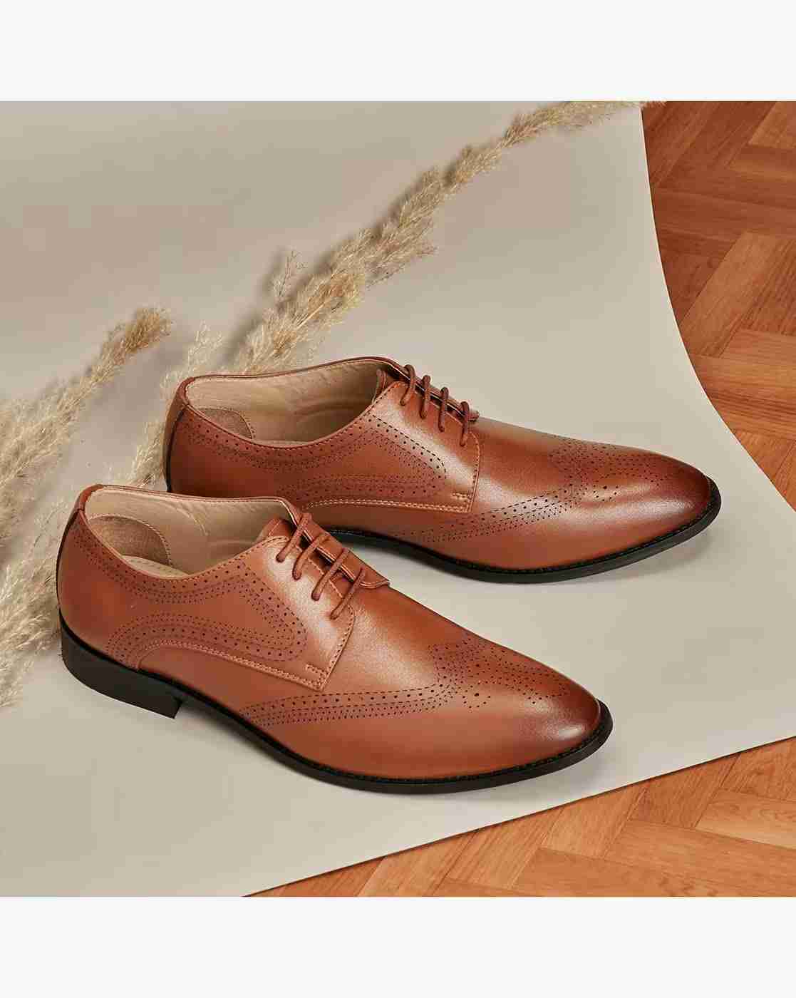 DUKE | Wing-Tip Derby Shoes with Broguing|5