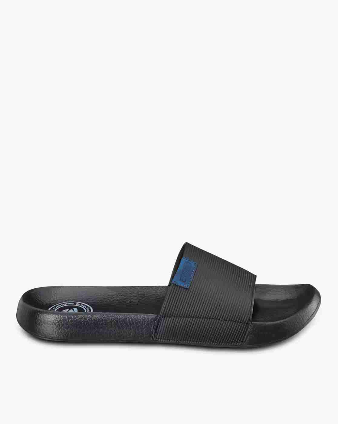 DUKE | Textured Slip-On Sliders|0