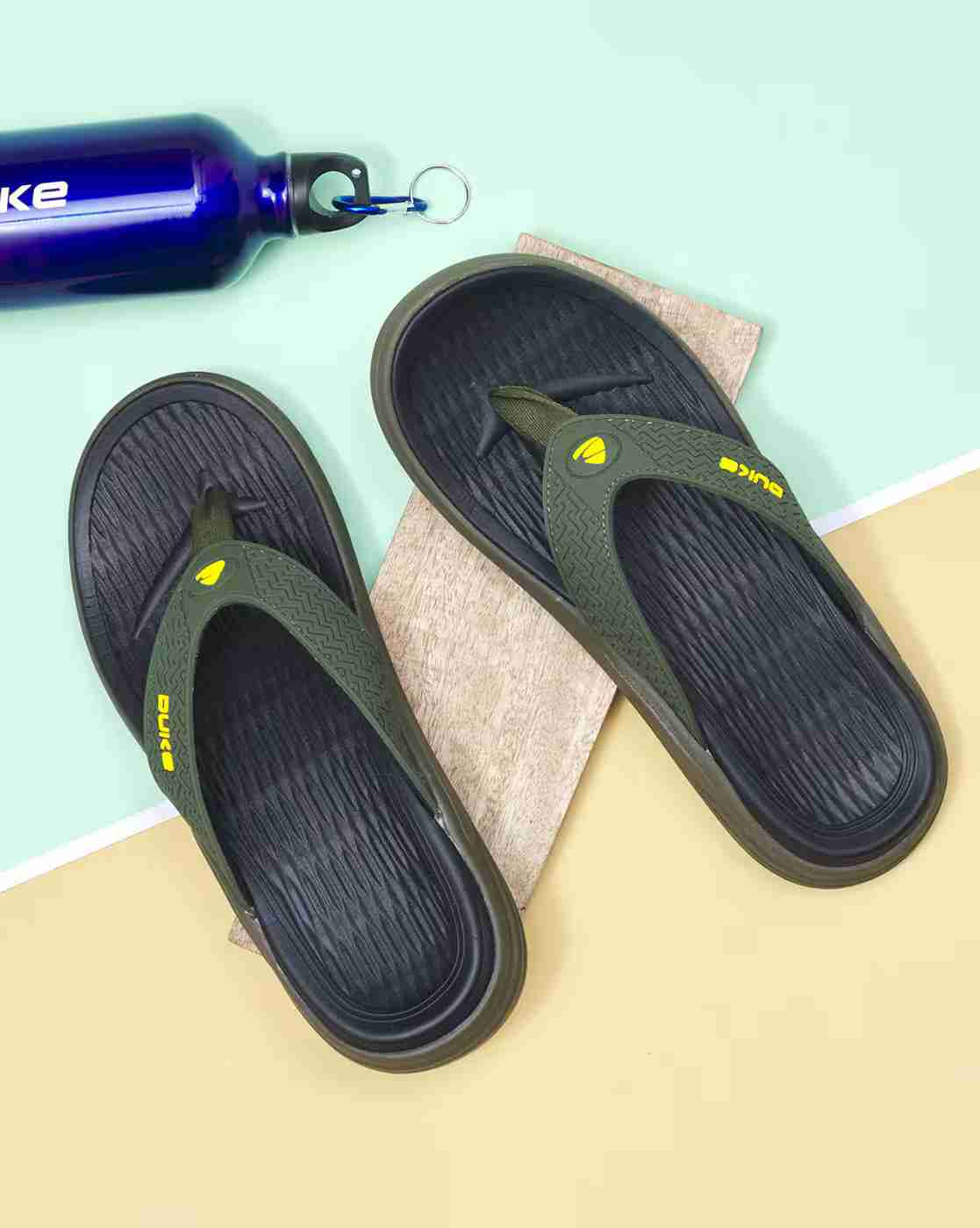 DUKE | Thong Strap Flip-Flops with Brand Applique|0