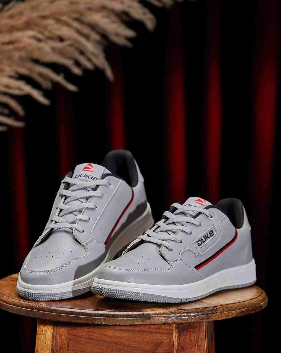 Logo Print Low-Top Lace-Up Sneakers