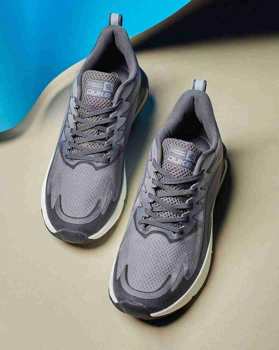 Men Lace-Up Running Shoes