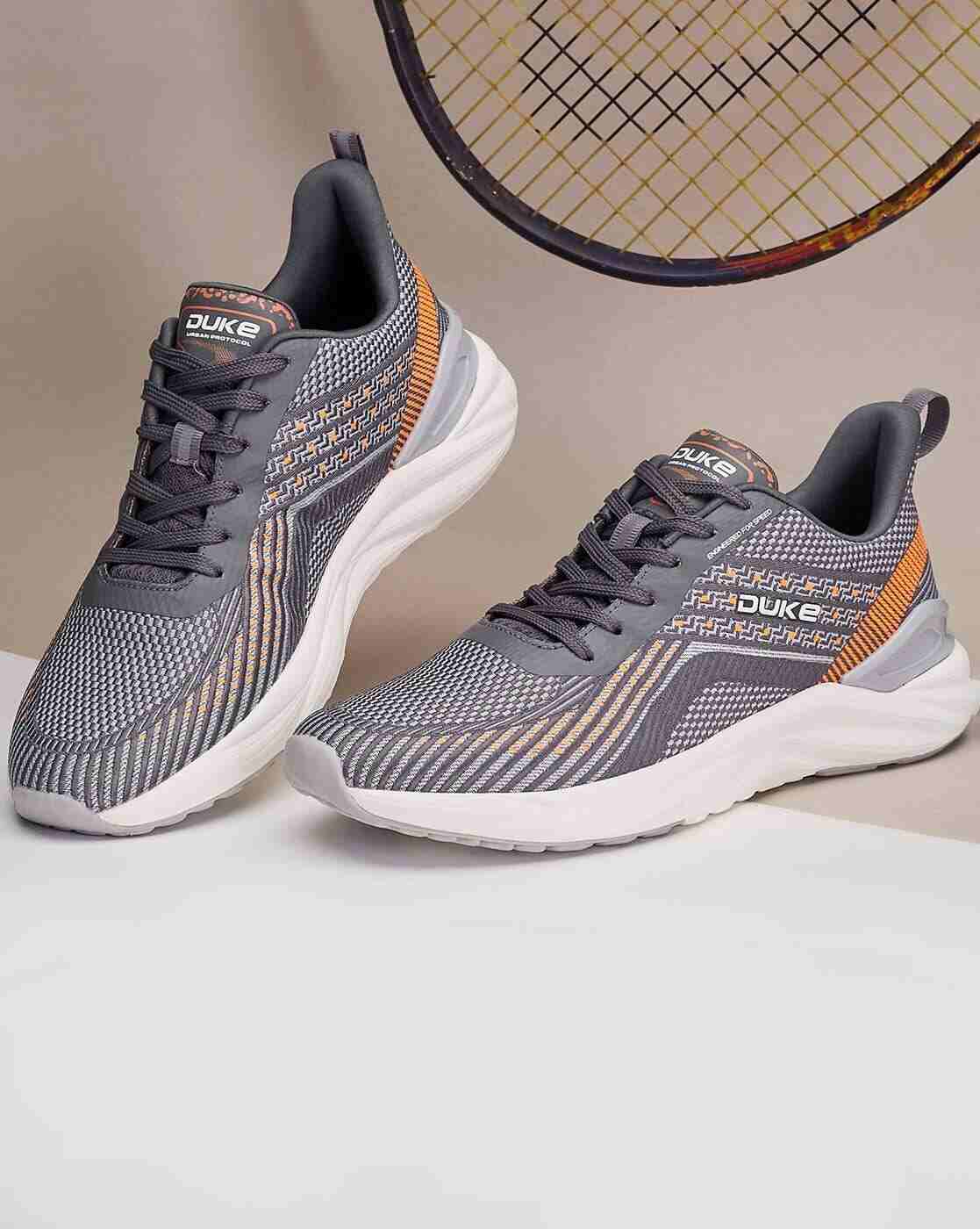 Men Striped Lace-Up Running Shoes