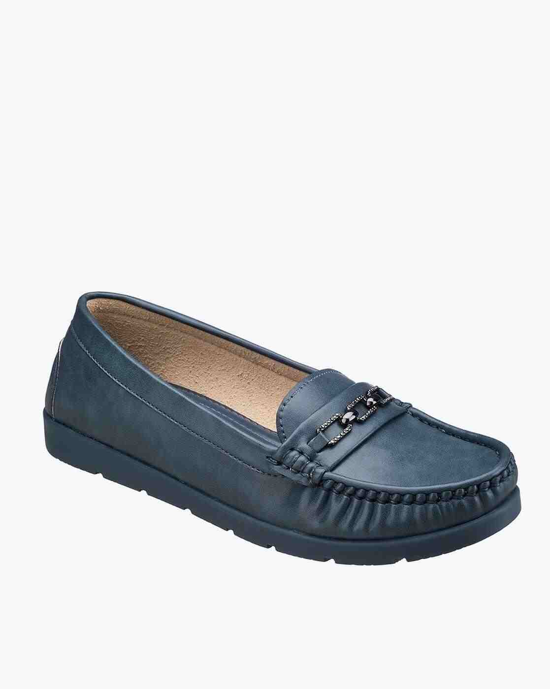 DUKE | Women Round-Toe Loafers with Metal Accent|2