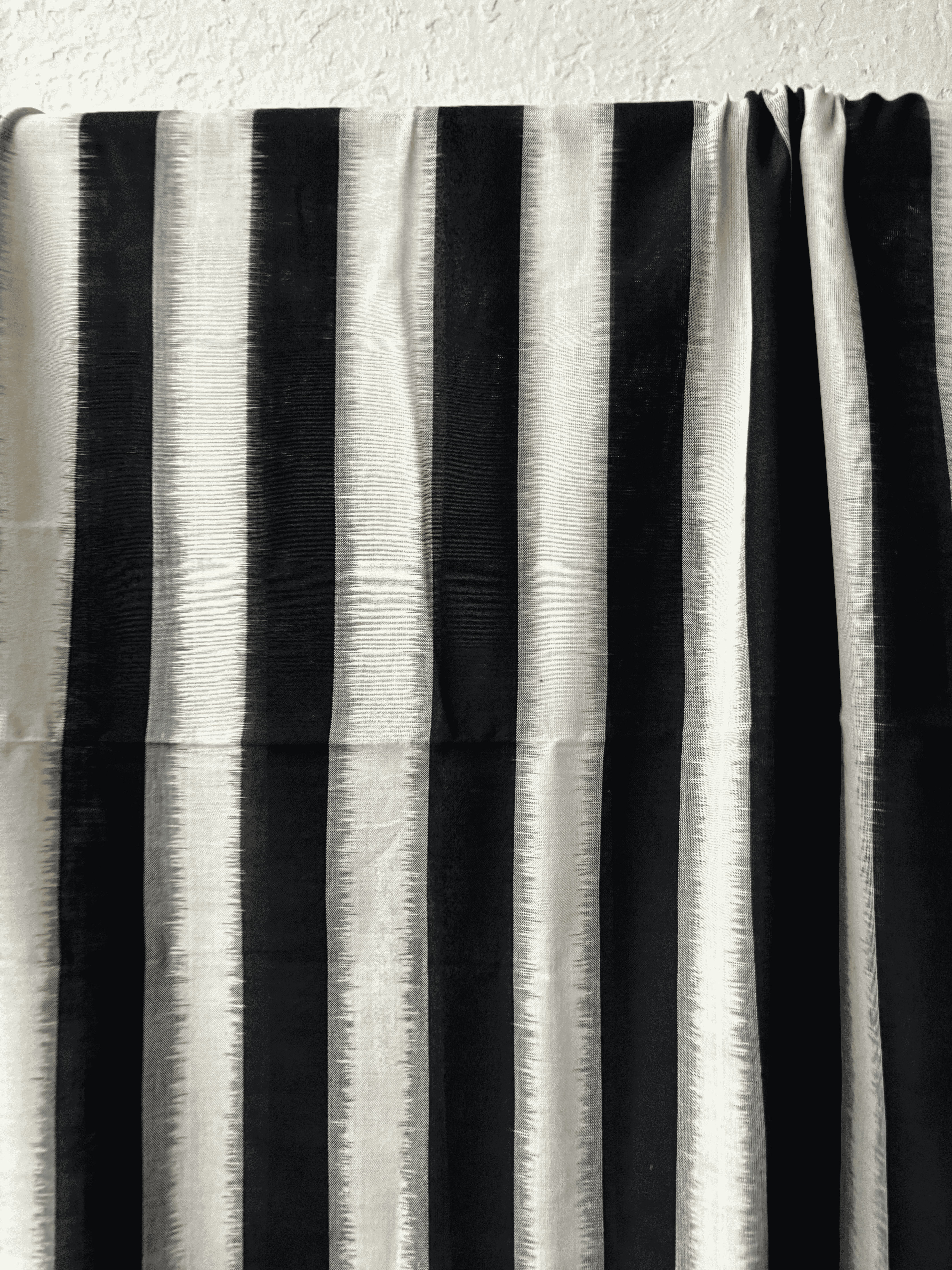 Cotton Stripe Doubkle Ikat Black And White Saree