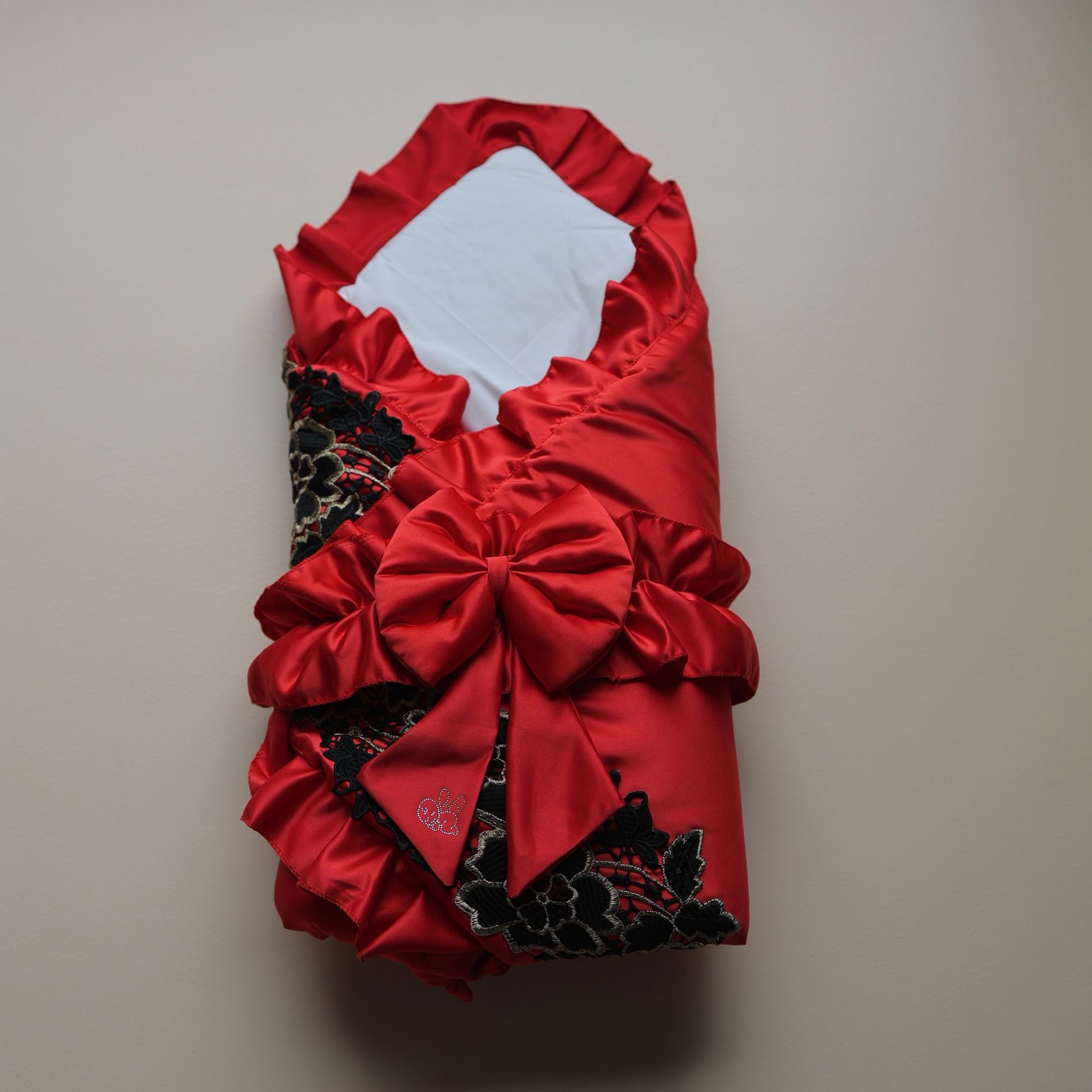 The Scarlet Noir Drape Set