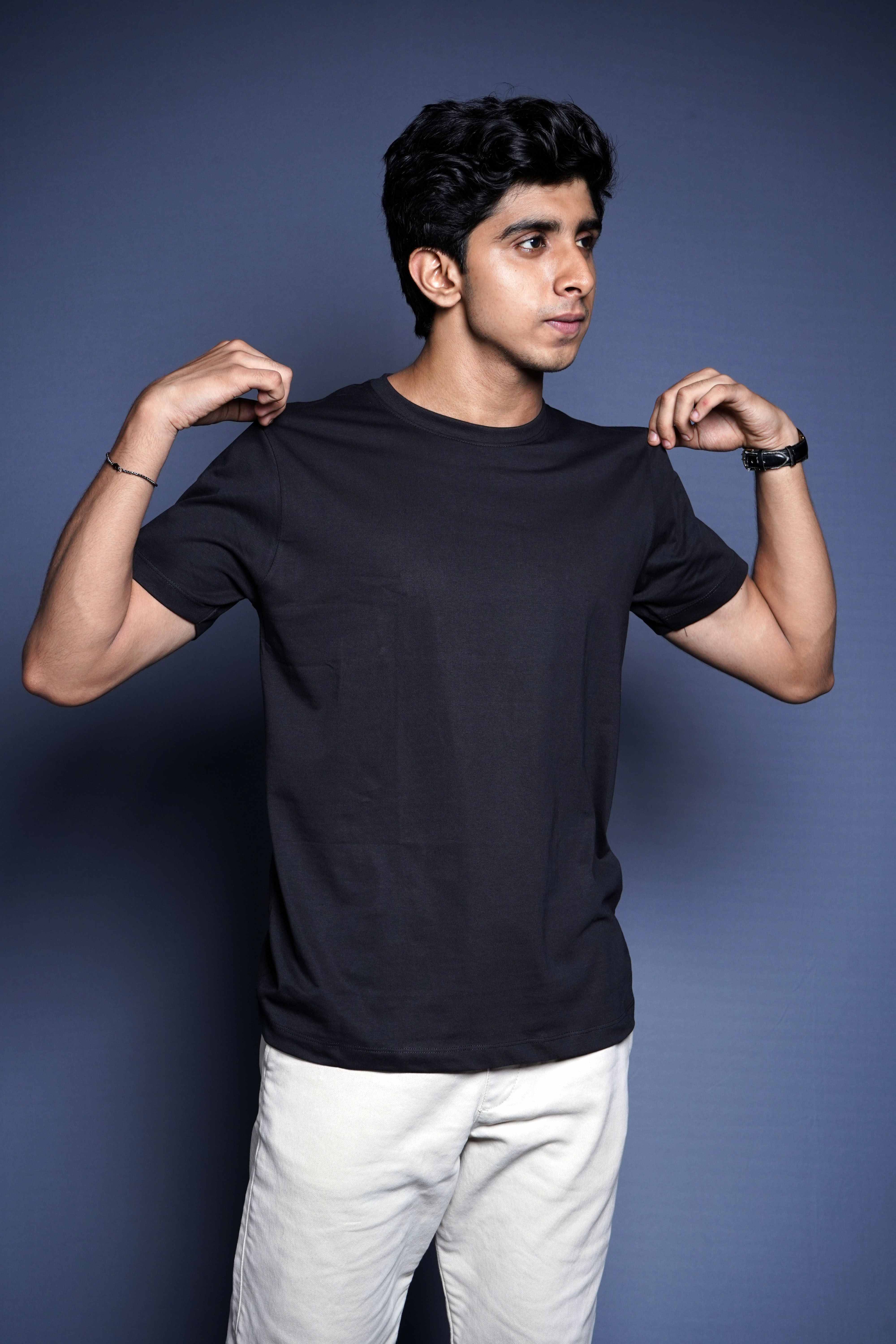 One Denim Essential Black Round Neck Cotton T-Shirt