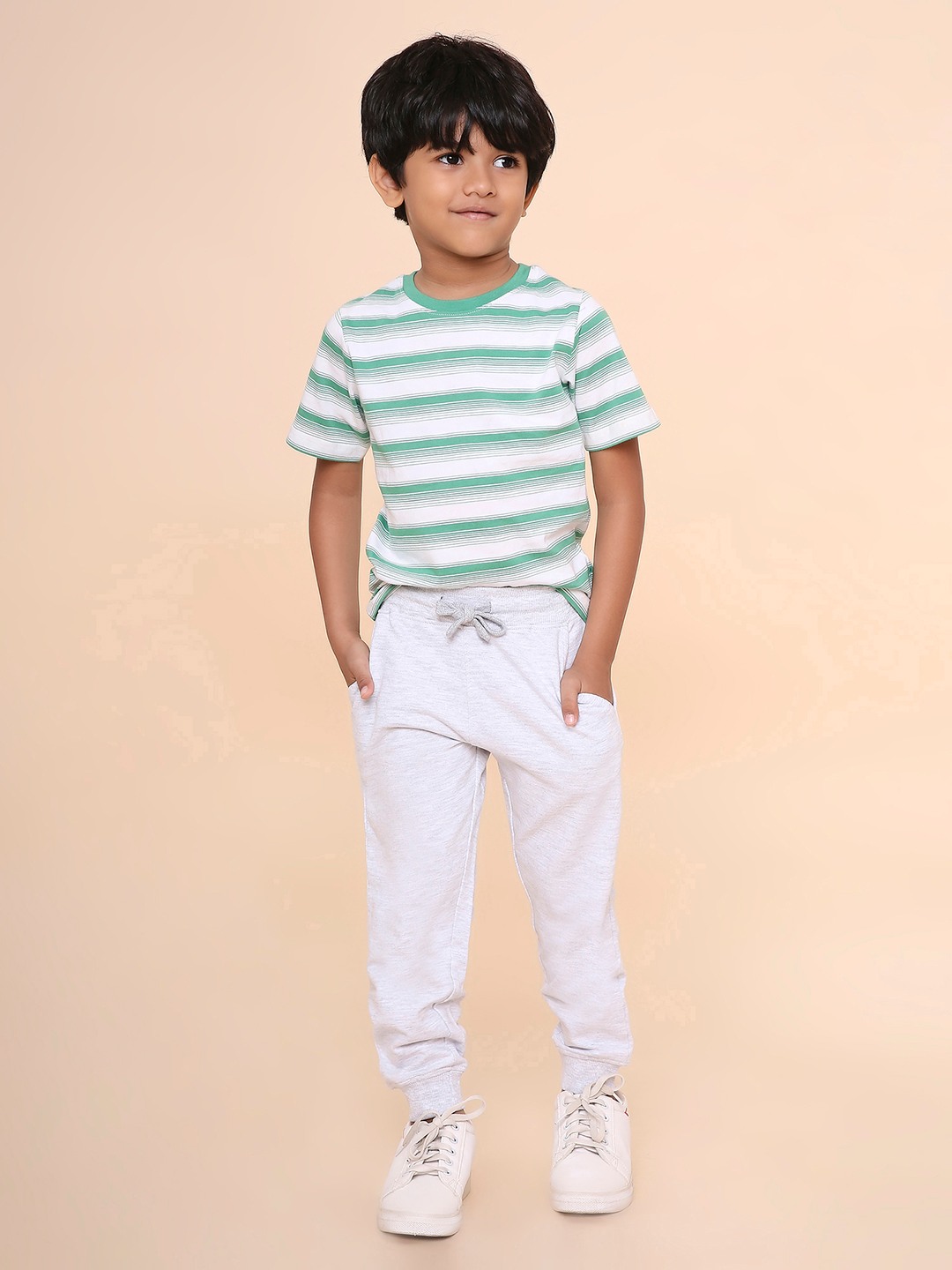 Boys Solid Sweatpant-Grey