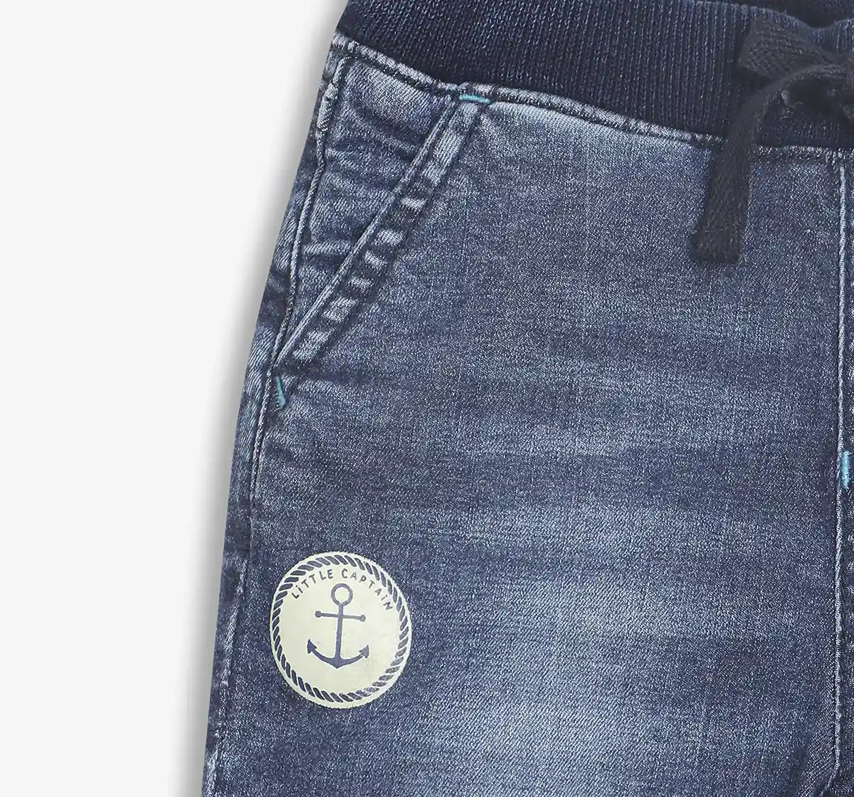 Infant Boys Denim Jeans With Printed Badge - Blue