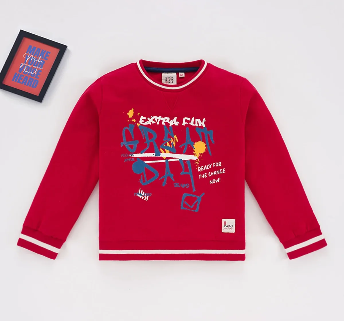 Sweatshirt With Chest Print