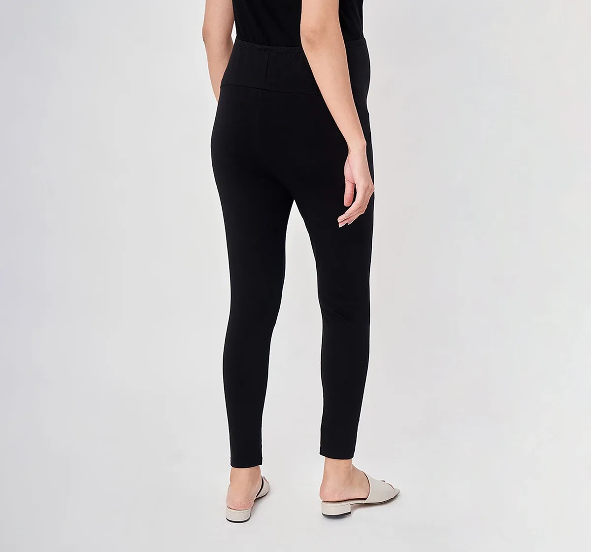 Maternity Solid Leggings -Black