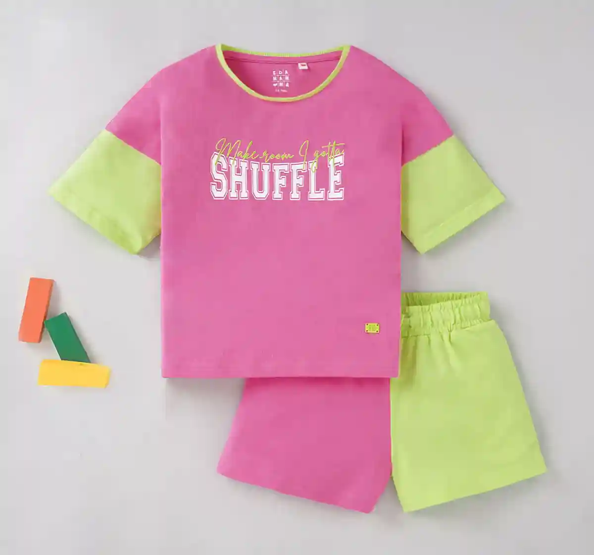 Girls Printed Tee And Shorts Set