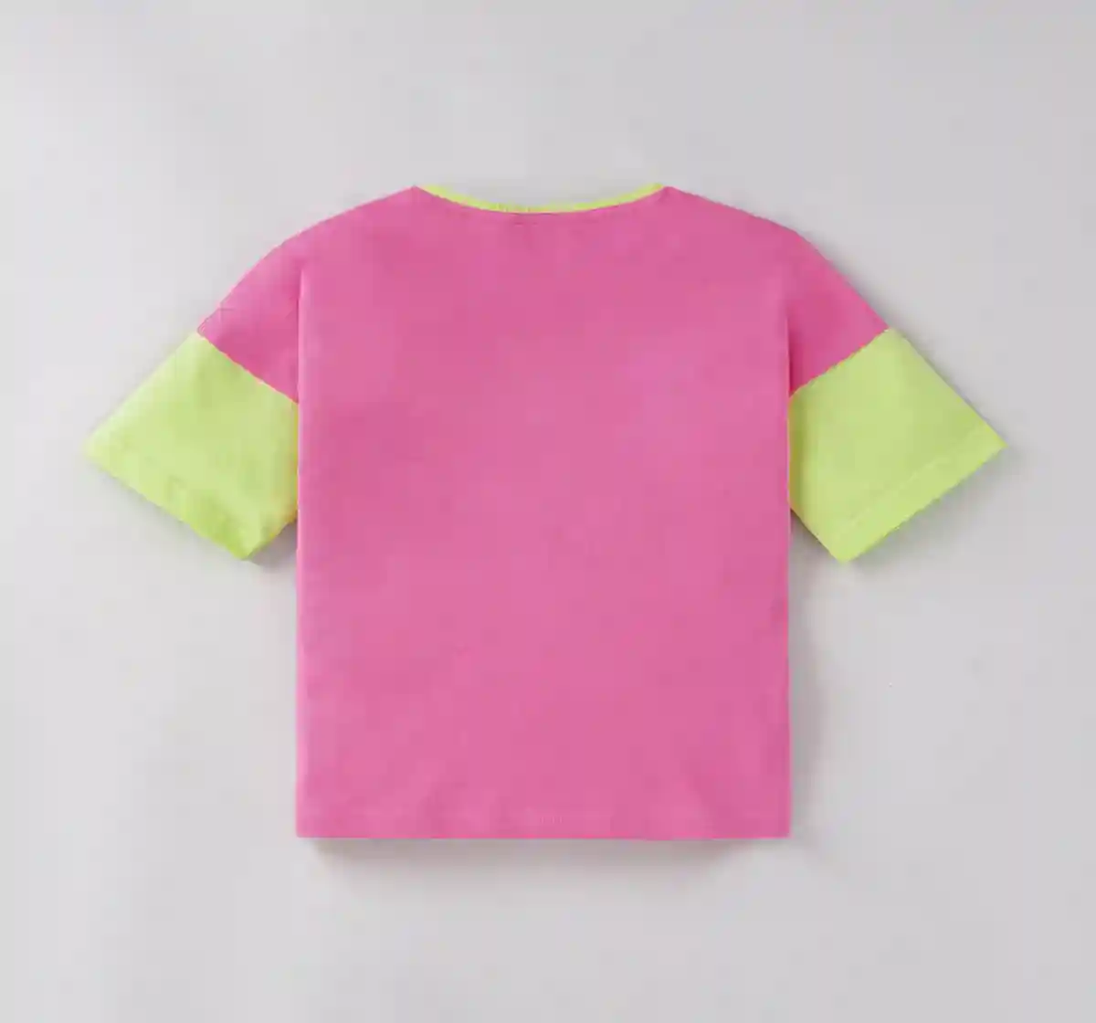 Girls Printed Tee And Shorts Set
